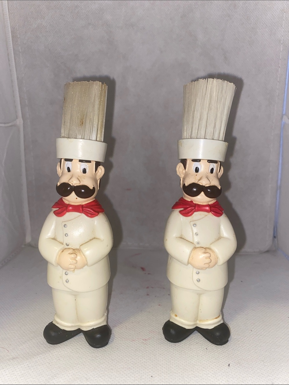 Chef Novelty Bbq Brushes- Cream with Red Bow